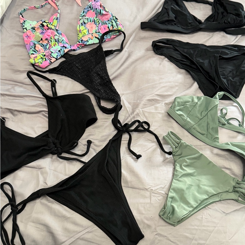 Floral and Black Bikini Set